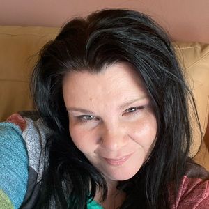 Meet your Posher, Connie